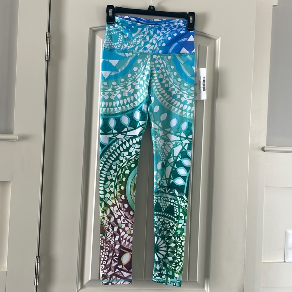 Om shanti aqua chakra leggings yoga pants NWT. Size XXS